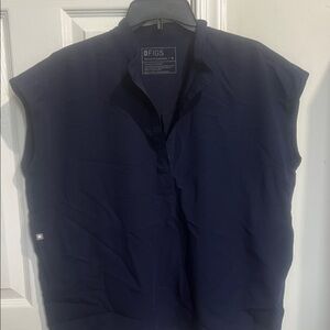 Figs Navy Sleeveless Scrub Top
